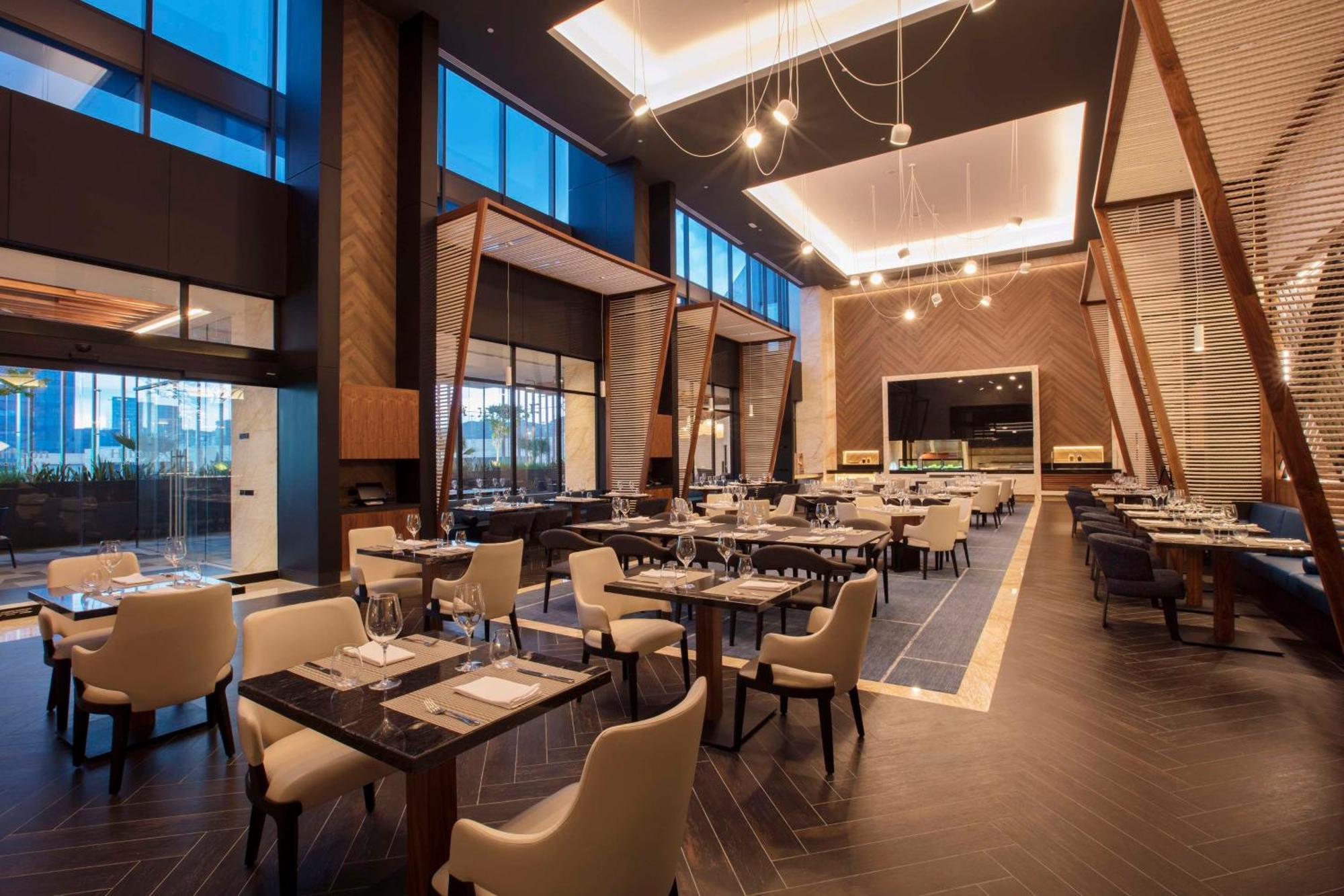 Hilton Monterrey Valle Exterior photo